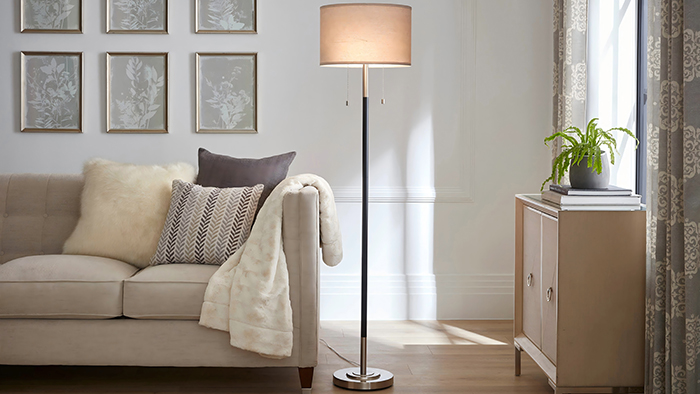 2.Modern Floor Lamps