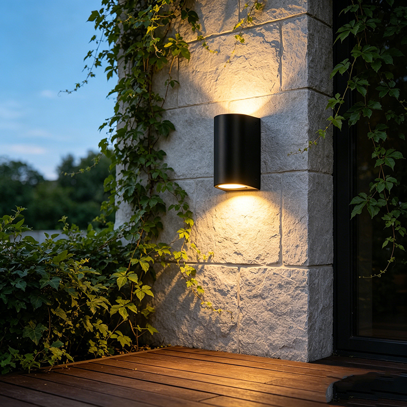 Outdoor Wall Lights