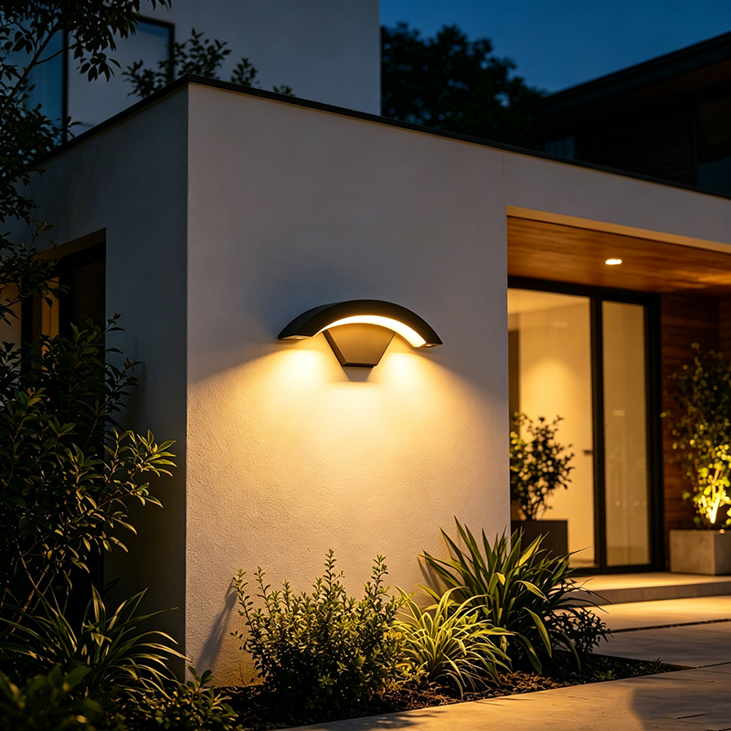 Outdoor Wall Lights