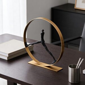 Sculptures & Figurines