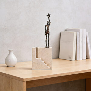 Sculptures & Figurines